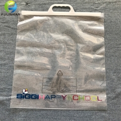 PE Bags with closure Handles