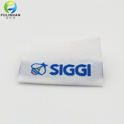 Custom Centerfold Recycled Woven Clothing Labels
