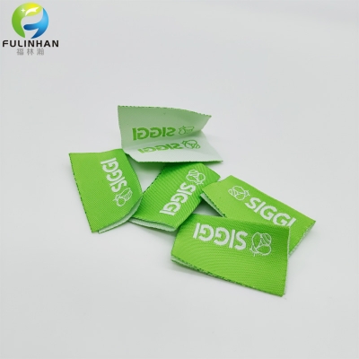 Eco-friendly Custom Logo Centerfold Woven Label