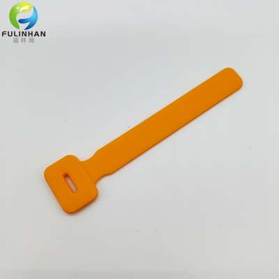Custom Size Clothing Silicone Pull Tab