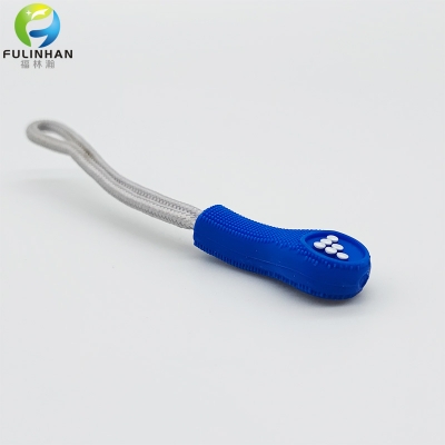 Injection Plastic Logo String Zipper Pullers