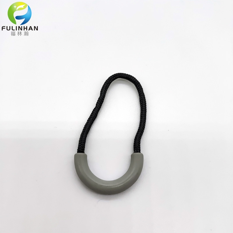 plastic zipper puller